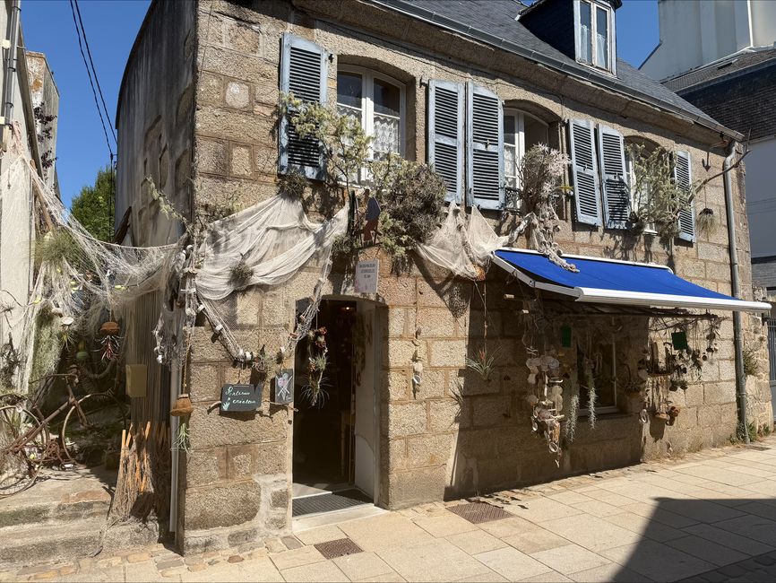 Concarneau 8-10 July