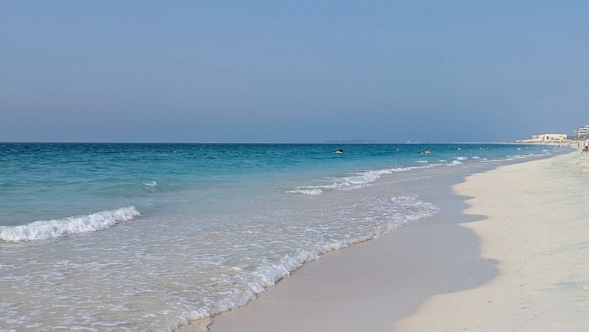 Saadiyat Beach Club