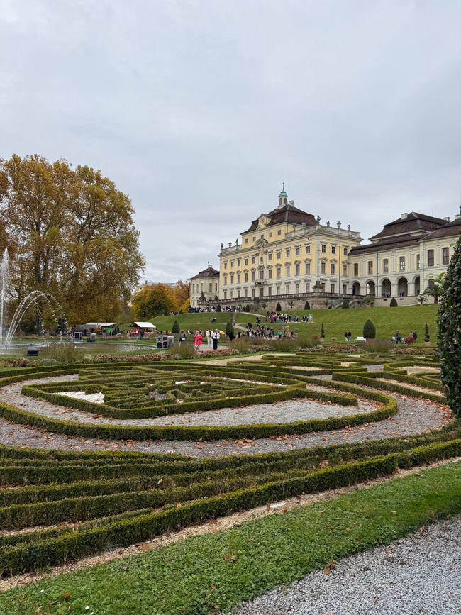 📍 Esposizione di zucche, Ludwigsburg/ 📍 Pumpkin exhibition, Ludwigsburg
