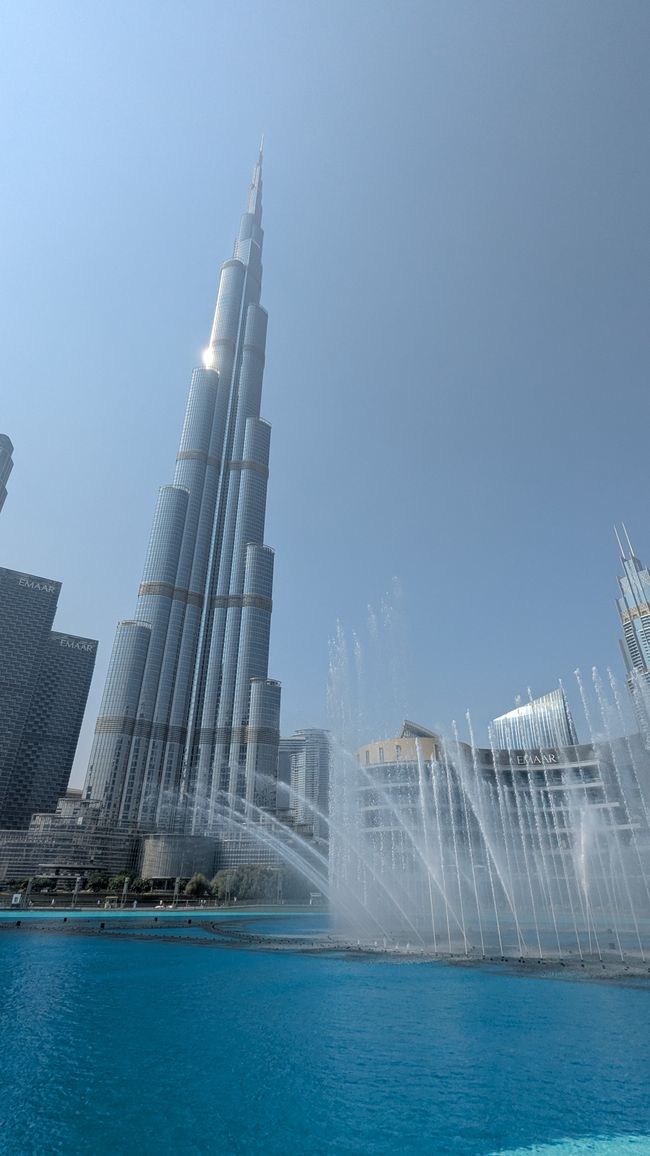 Burj Khalifa und die Wasserspiele