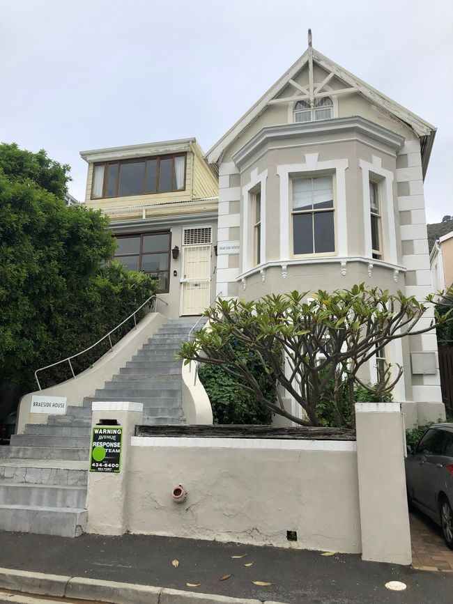 La Braeside House