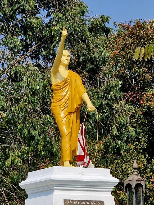 Kandy - Diente de Buda y 'la santa oásis de paz y iluminación'.