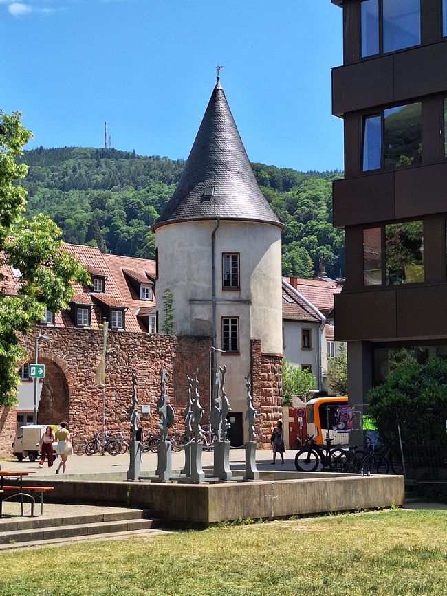 Marschallhof, Mensa der Universität 