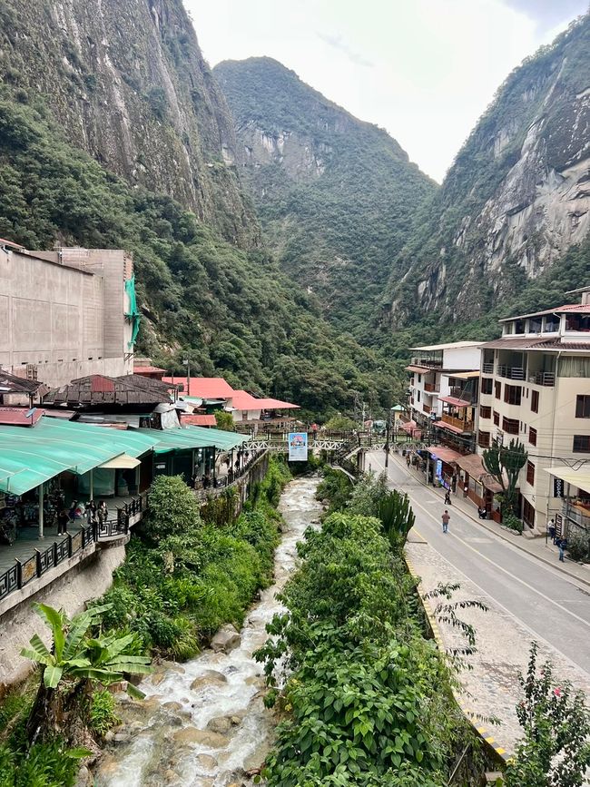 👷♂️Tag 30-2 (2.11.) Viaggio da Cusco ad Aguas Calientes ai piedi del Machu Picchu