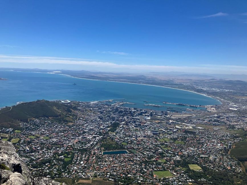 Blick zur Kap-Bucht und Robben Island