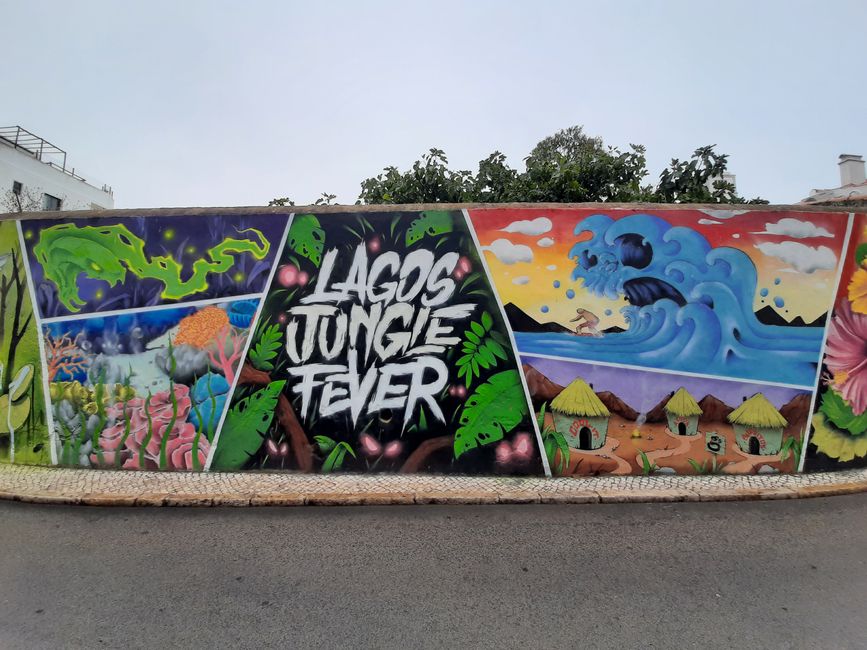 Lagos - Cuevas, playas y arte urbano