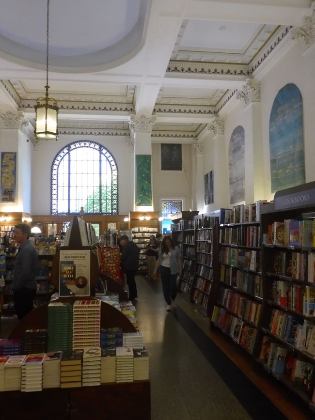 Buchhandlung Munro