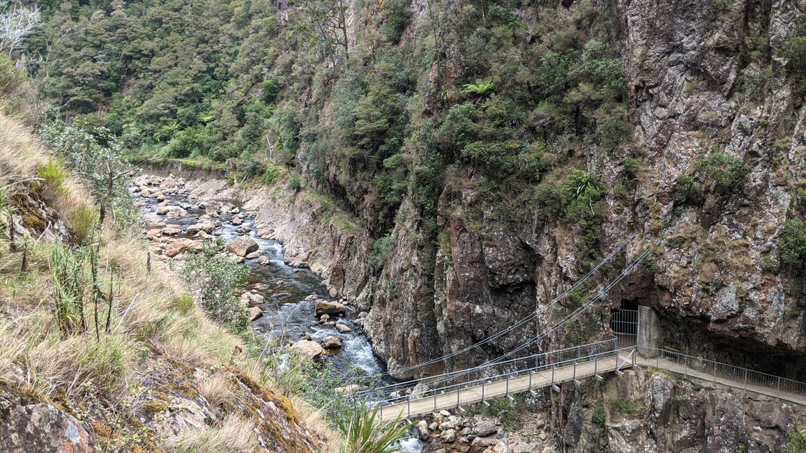 Kharangahake Gorge / Waihi Beach
