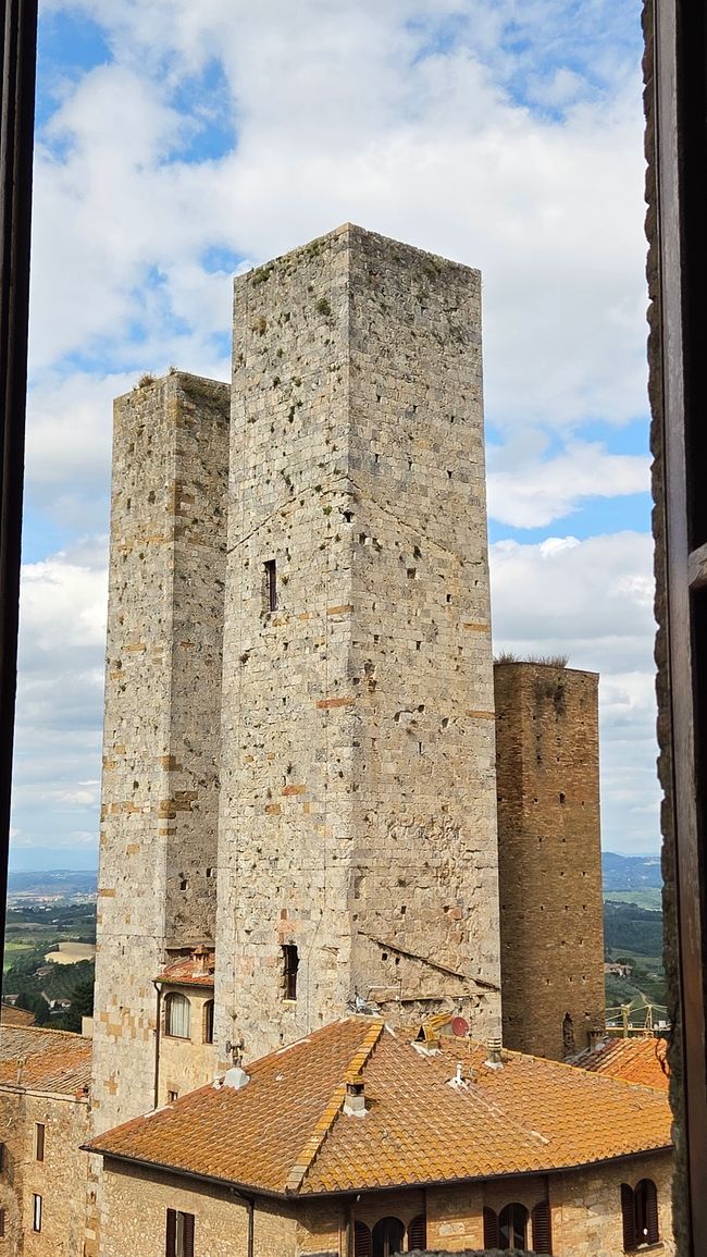 Tours jumelles avec voisins