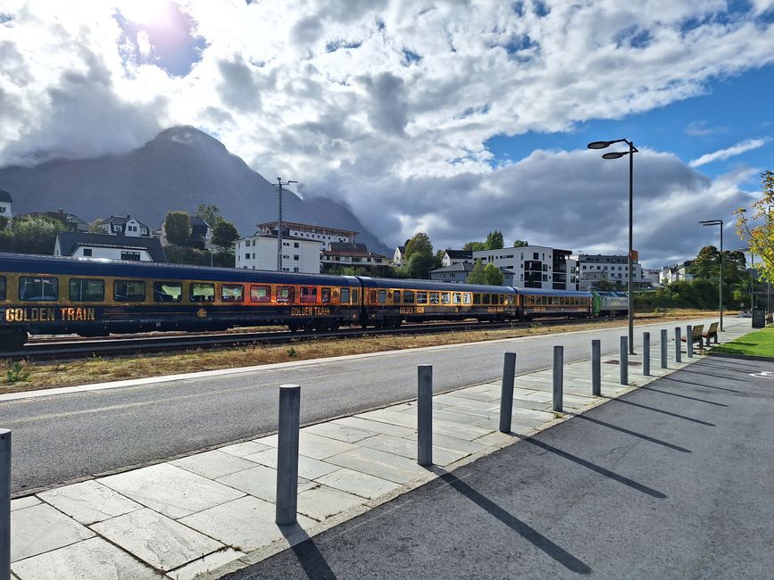 Goldentrain 50€ für die Strecke die ich gratis gefahren bin (Touristennepp)