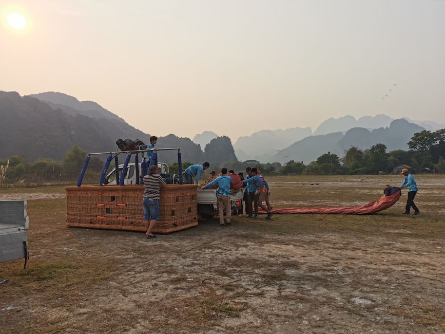 Continuing the journey to Vang Vieng - Hike to the Silver Cross Viewpoint and hot air balloon ride