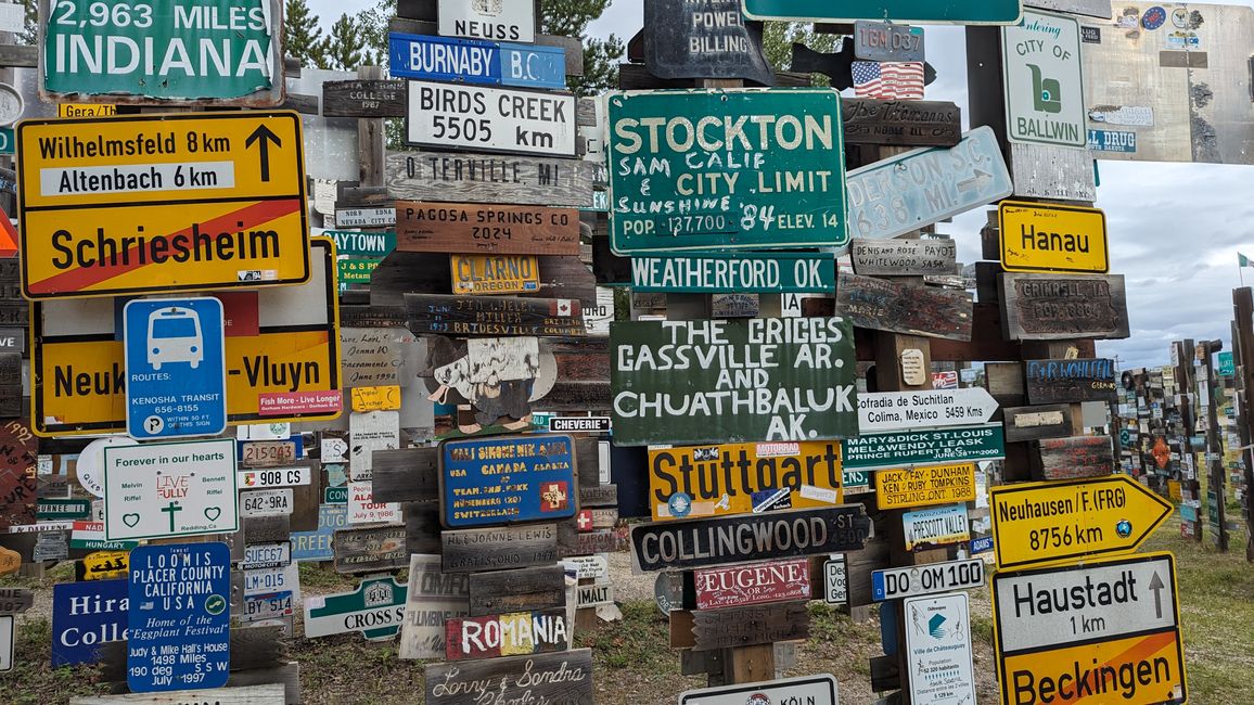 Bosque de Postes de Señal (Schilderwald) Watson Lake