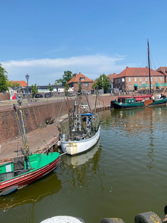 Aber hier haben einige Boote festgemacht