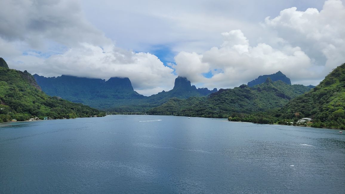 Mo’orea – impresionantes cumbres montañosas nos reciben