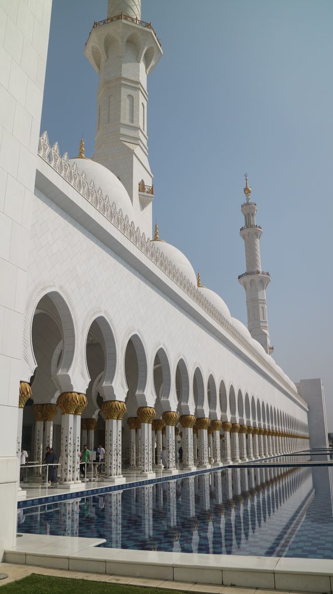 Abu Dhabi – Hauptstadt der Vereinigten Arabischen Emirate