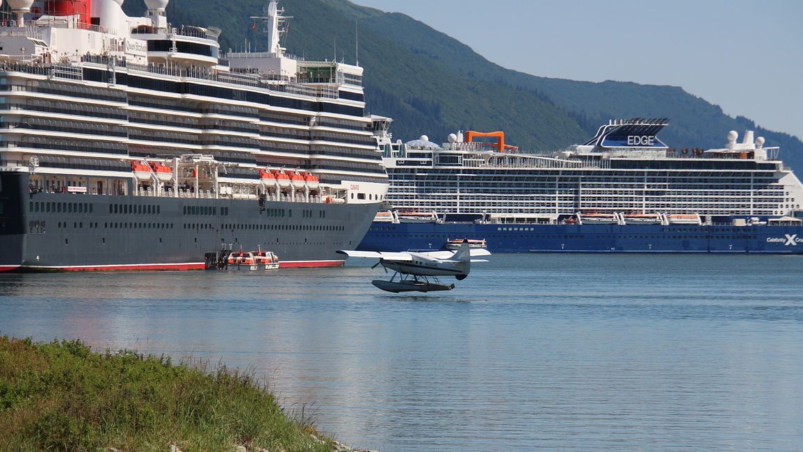 Tag 24: Trip nach Juneau: Wale, Gletscherausbruch & 16.000 Touristen