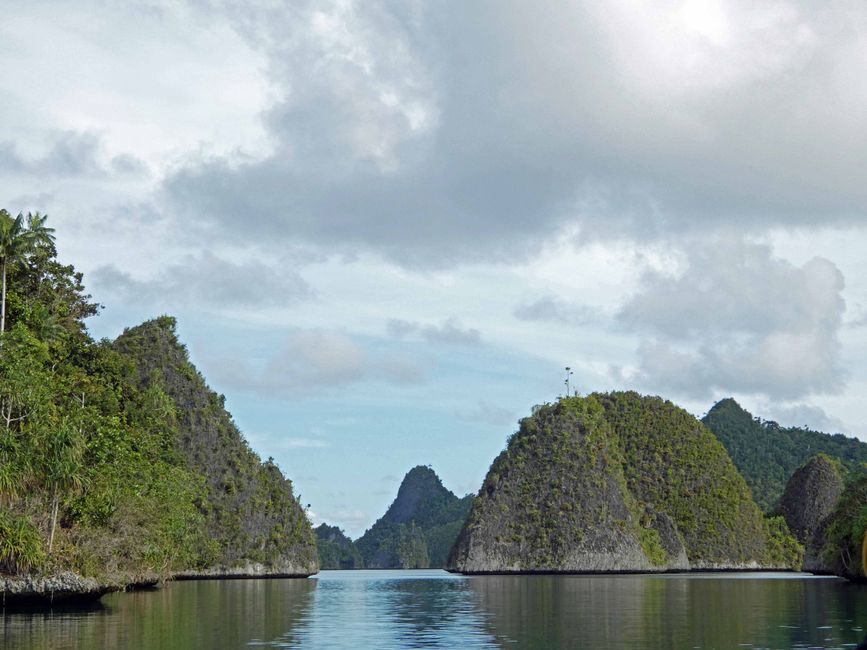 Waiag, Raja Ampat, Indonesia
