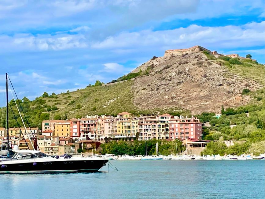 Filippo, die ältere der beiden Festungen.