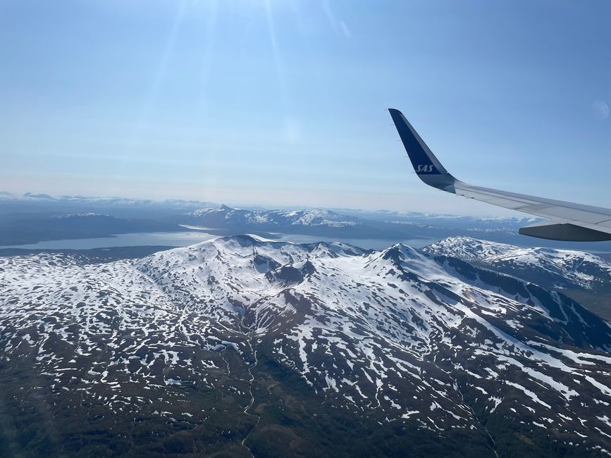 Tag 1 - Hike in the Midnight Sun