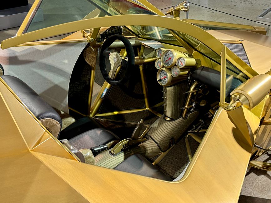Petersen Automotive Museum, Beverly Hills & Rodeo Drive