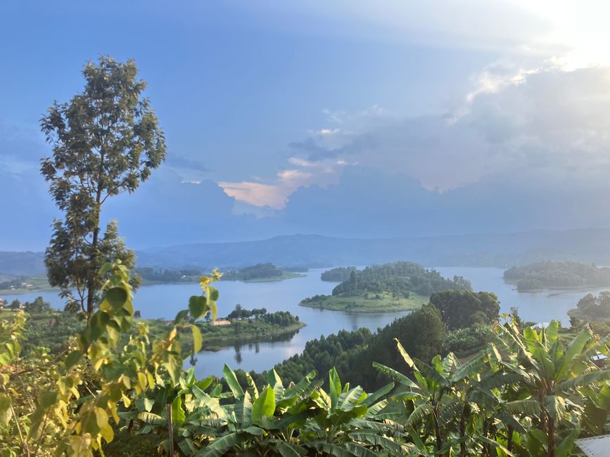 Lago Bunyonyi