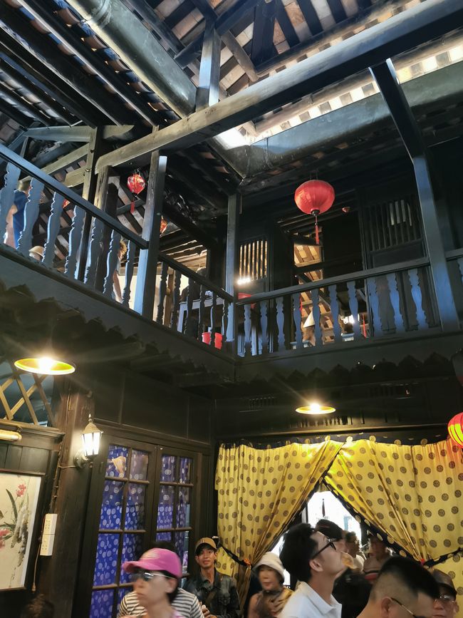 In esplorazione e shopping a Hoi An