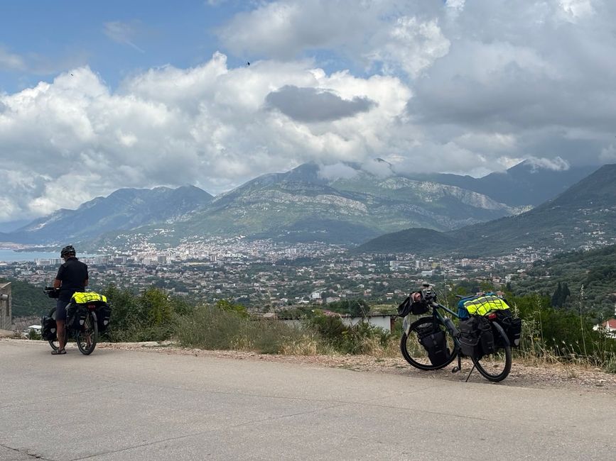 Sulla strada per Budva