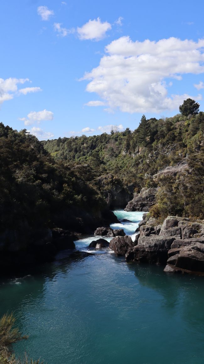 Aratiatia Rapids - nachdem die Schleusen geöffnet sind