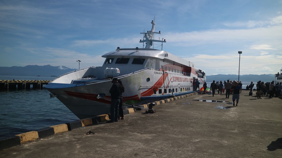 Fähre Tuhelu nach Amahai