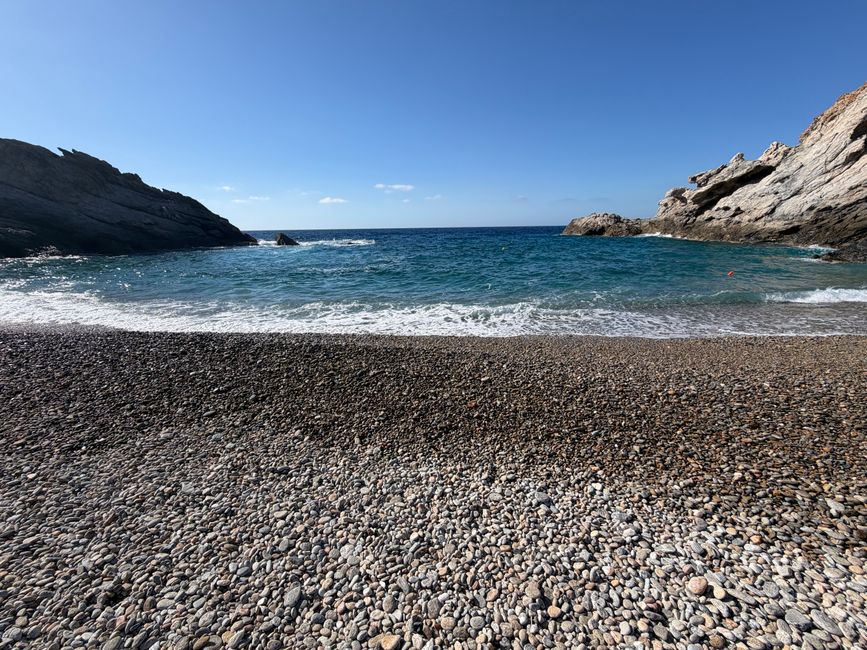 Am Strand von Nas 