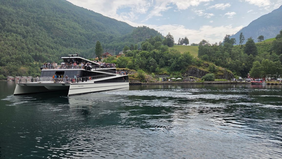 Fahrt mit dem Schnellboot von Flam - Bergen