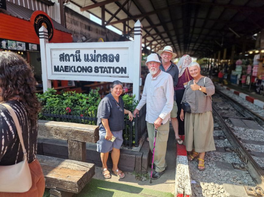Estación de tren Maeklong