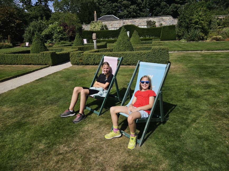 Im Garten des Castle Fraser