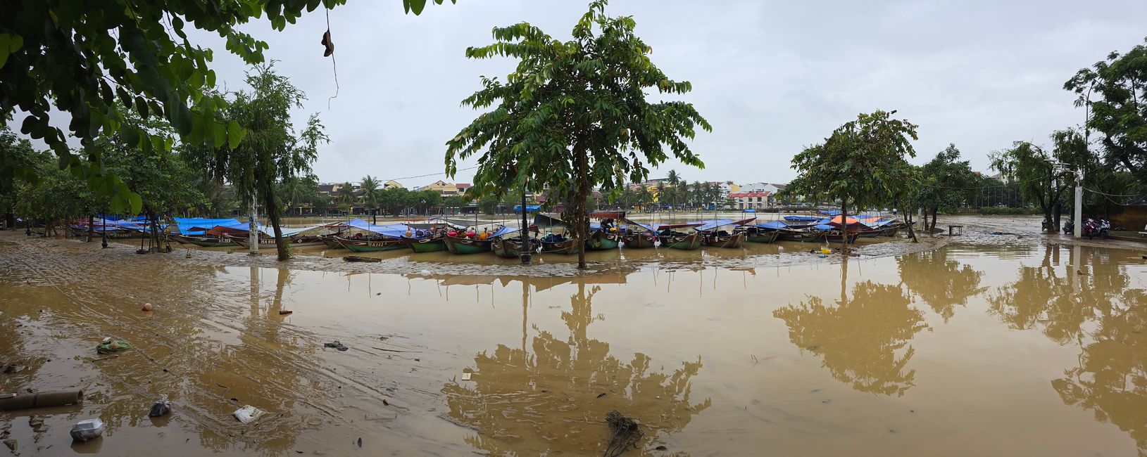 Hoi An - les travaux de nettoyage ont commencé