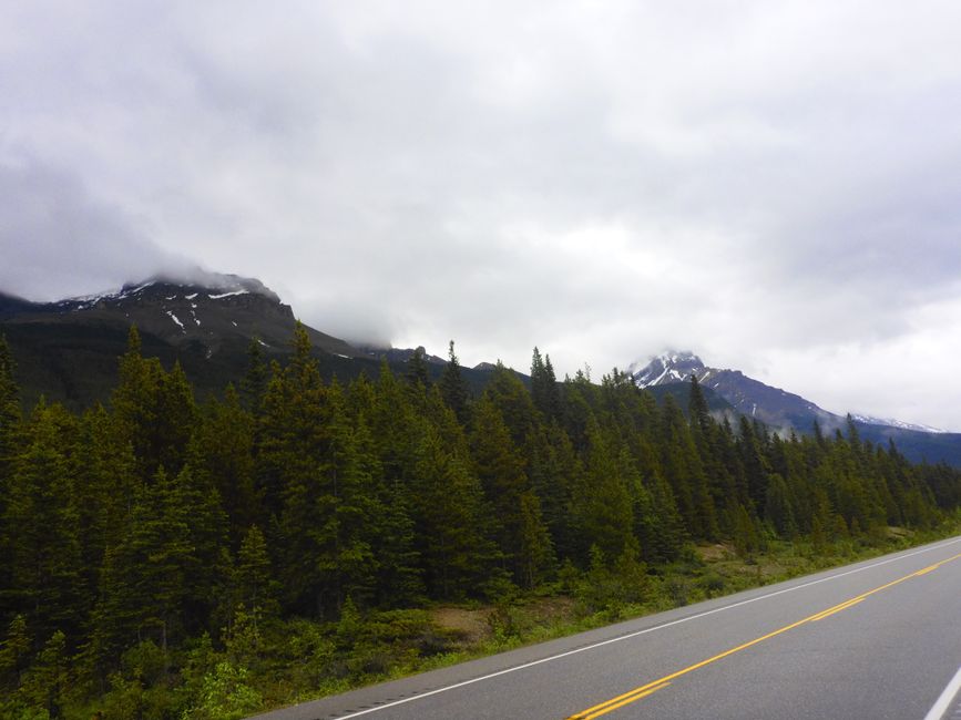 Les montagnes sont aujourd'hui toutes dans les nuages