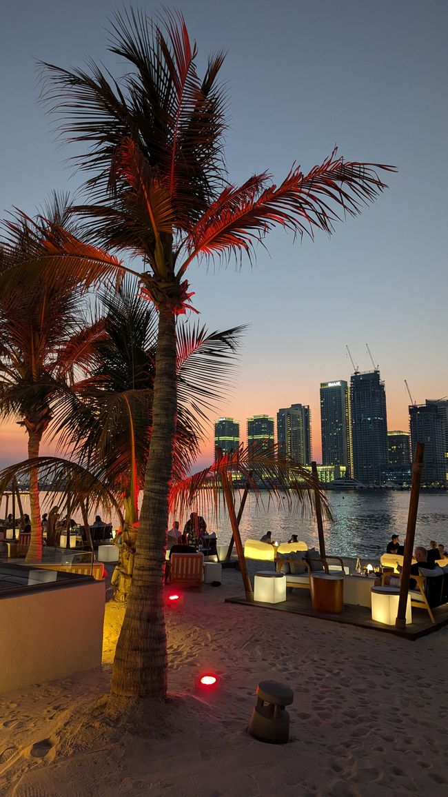 Tag 3 (2024) Dubai JBR Beach, Souks Deira e The One and Only