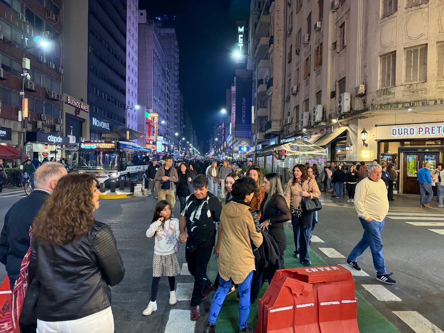Etiqueta 10: La Noche