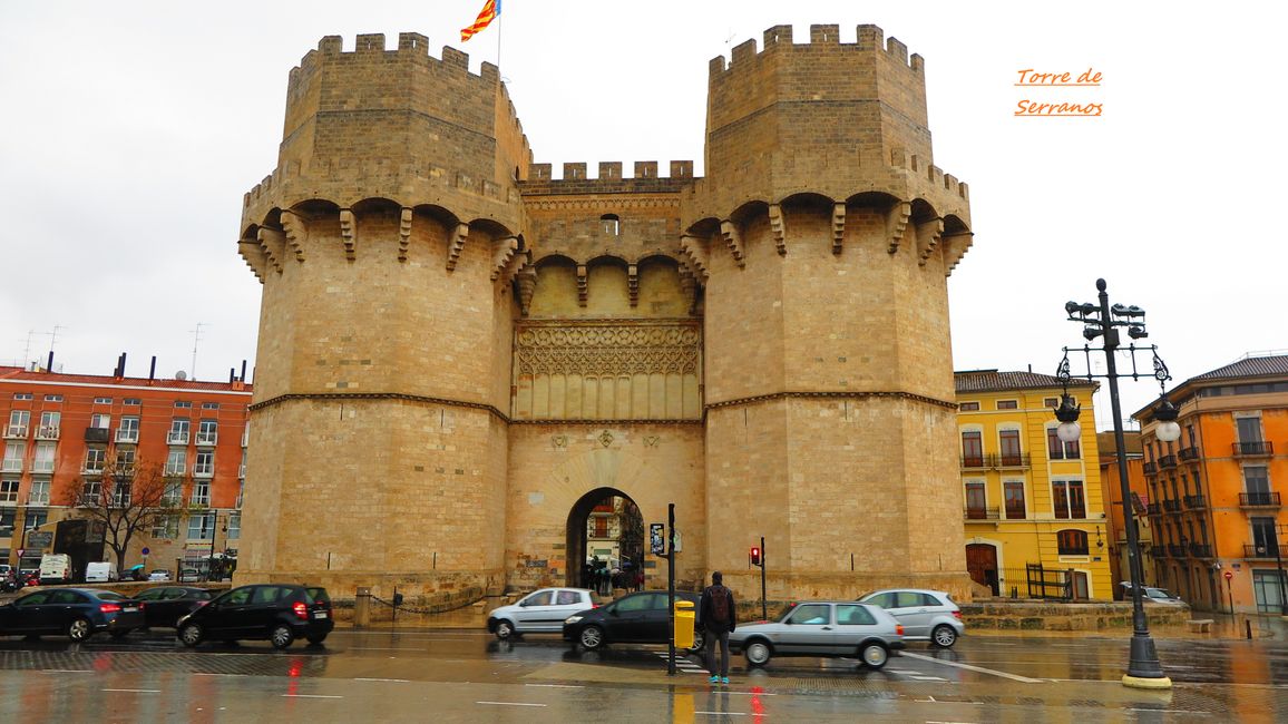 Torres des Serranos, die beiden Türme bilden das Eingangsportal von Valencia
