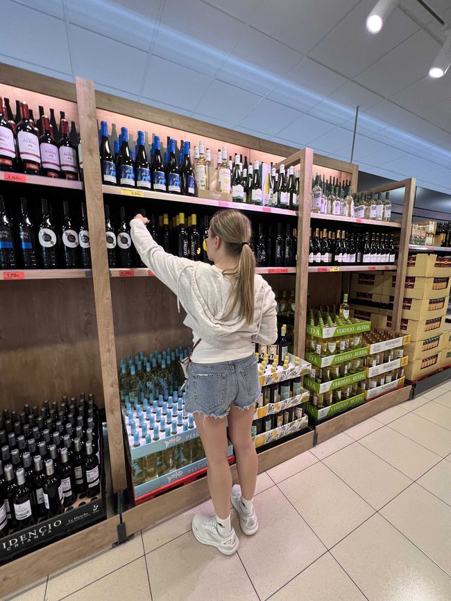 Erstmal Wein