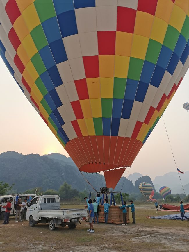 Continuing the journey to Vang Vieng - Hike to the Silver Cross Viewpoint and hot air balloon ride