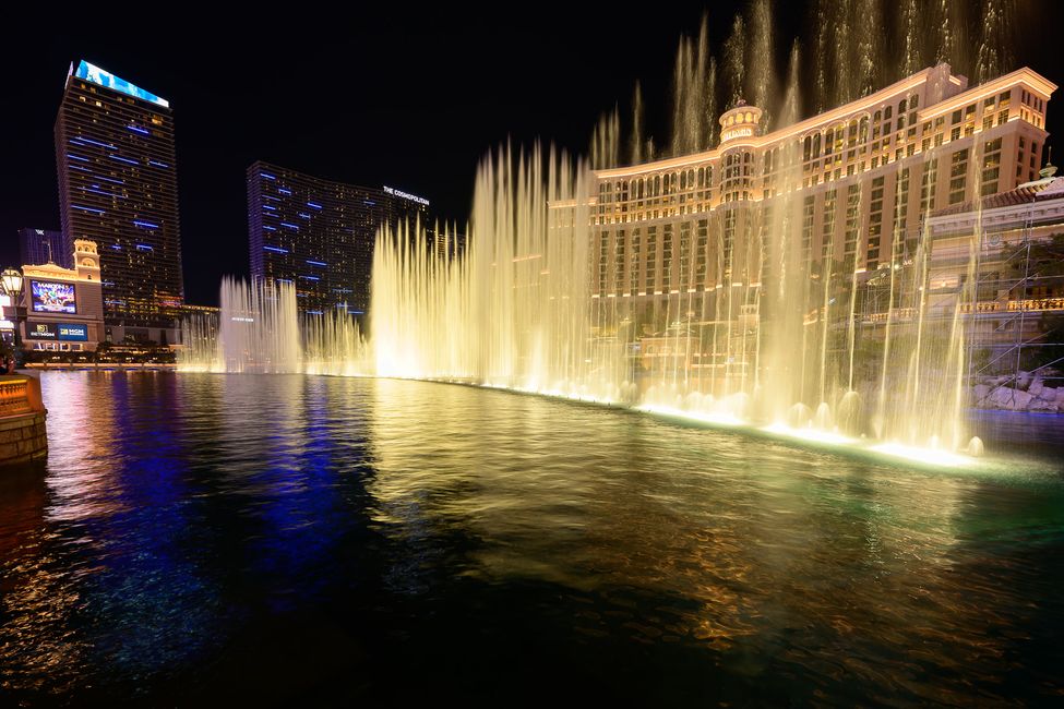 The evening show in front of the Bellagio