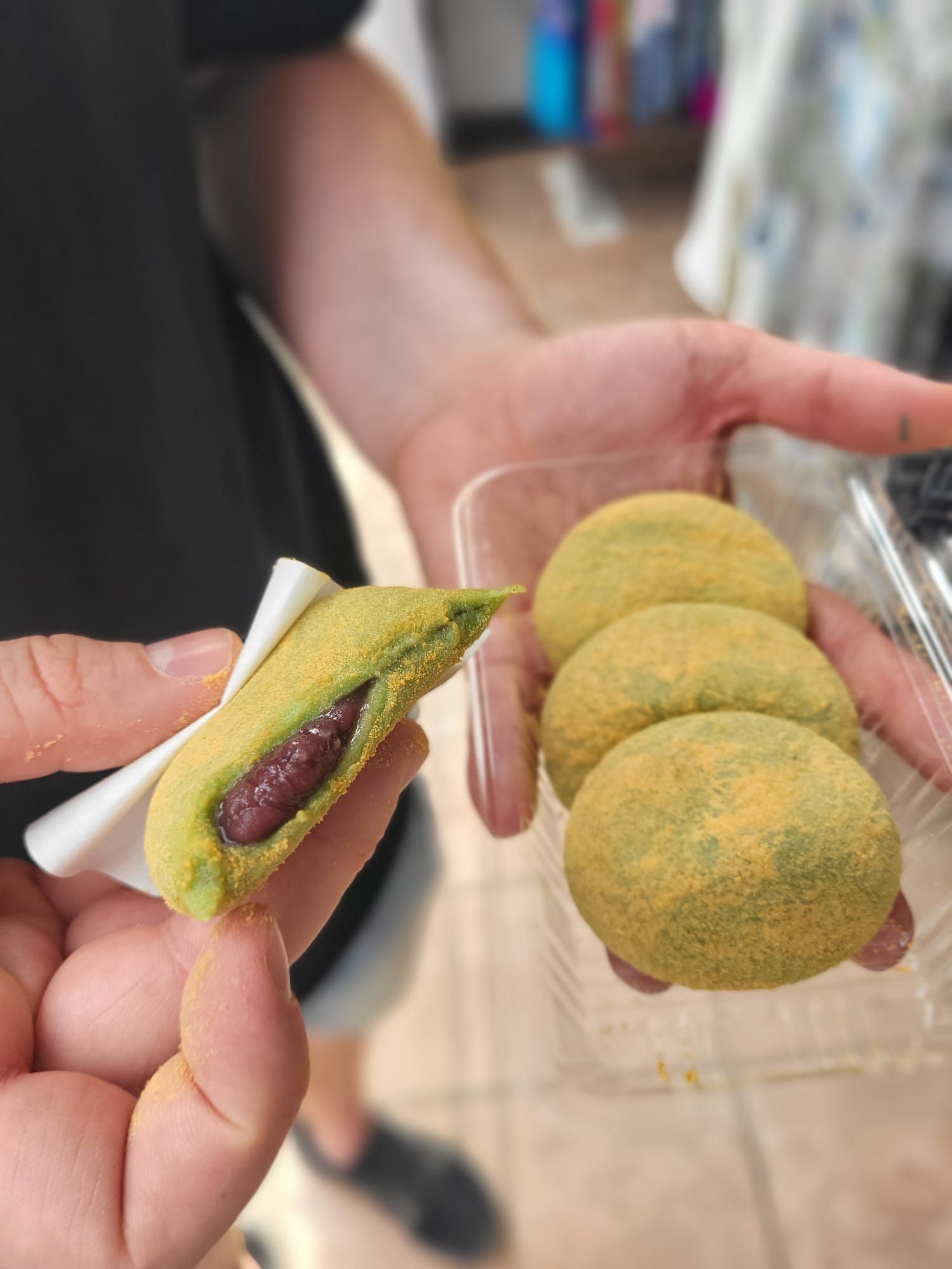 Mochi filled with a bean paste, dusted with some kind of starch – they don’t taste as sweet as they look