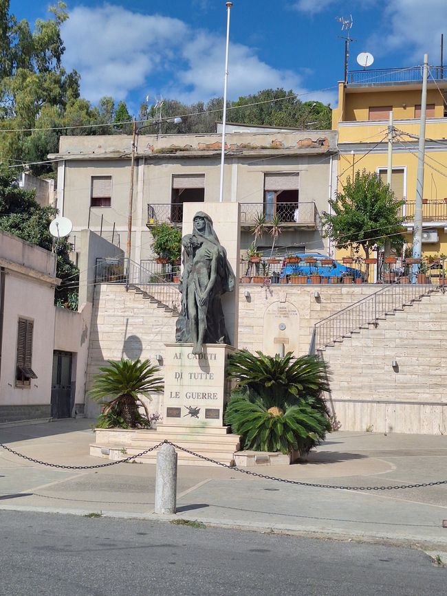 En el centro de Melito di Porto Salvo 