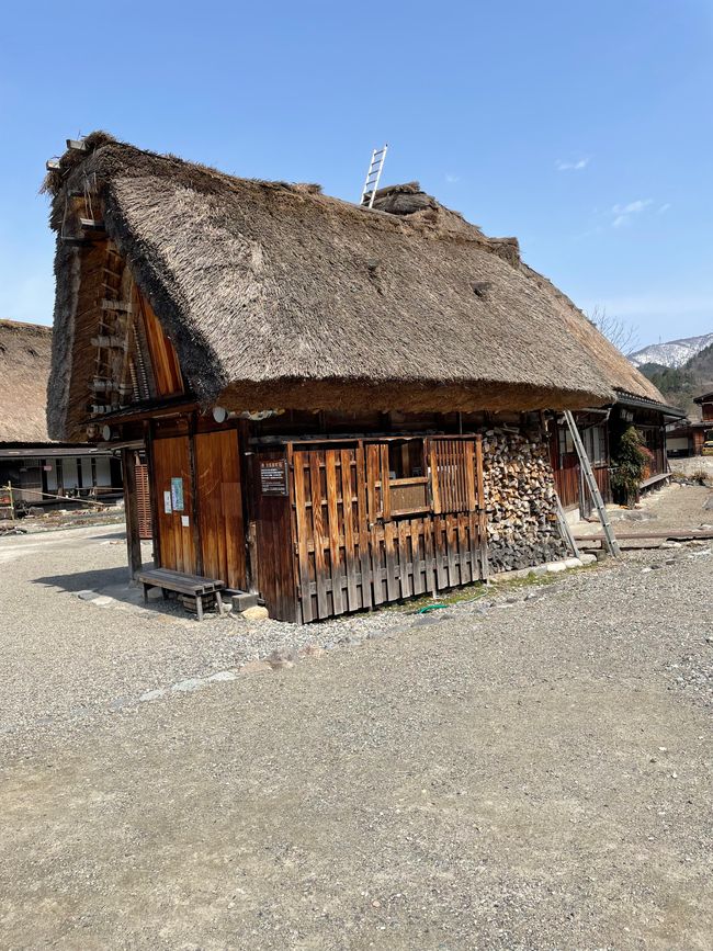 Bergdorf Shirakawa