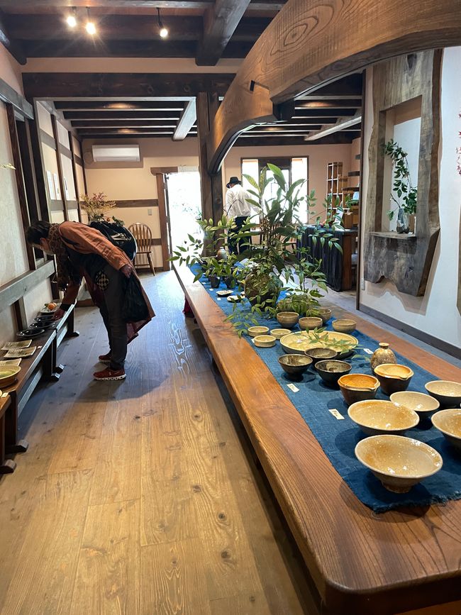 8. Chapter:
Blessed sitting through Kyoto