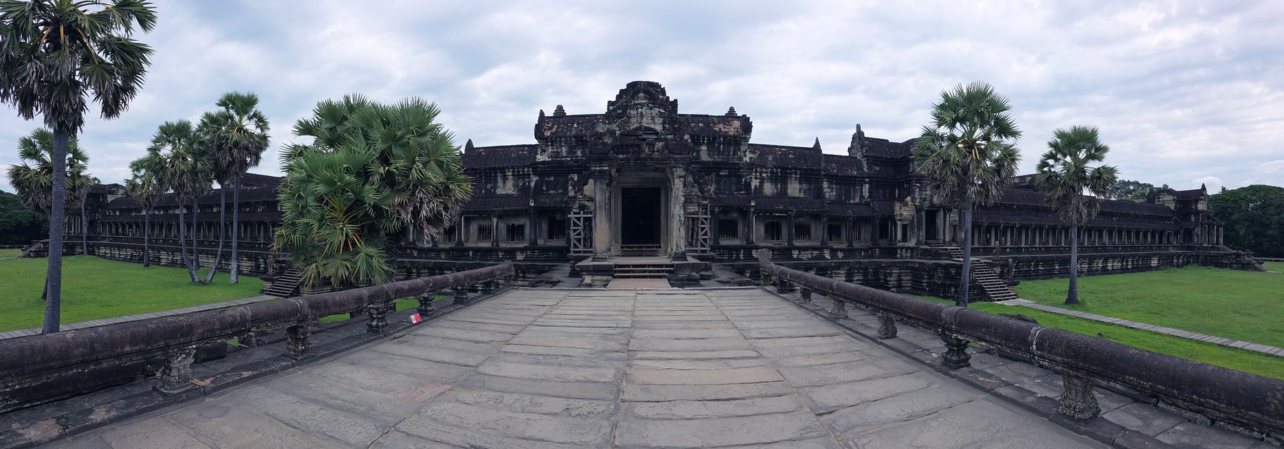 Angkor Wat & Wat Thom