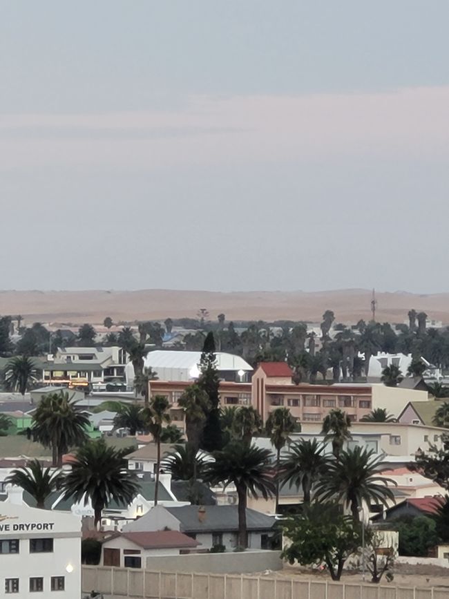 Jour 146 et 147/148 sur 175 : Croisière autour du monde : Walvis Bay/Namibie et deux jours en mer