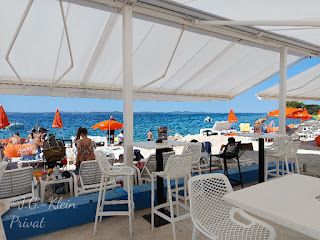 Santorini Beach Bar