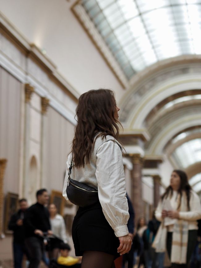 27.10.2025 | Louvre, Liebeskrise und ein Taschentuch
