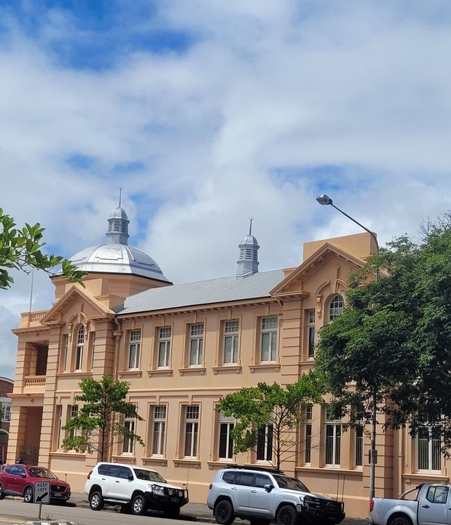 Day 102 of 175: Cruise around the world - Townsville/Australia